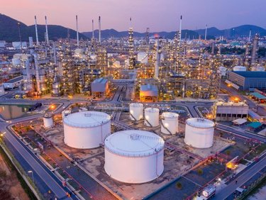 HORIBA air quality and emissions monitoring technologies supporting net-zero and carbon-neutral compliance.